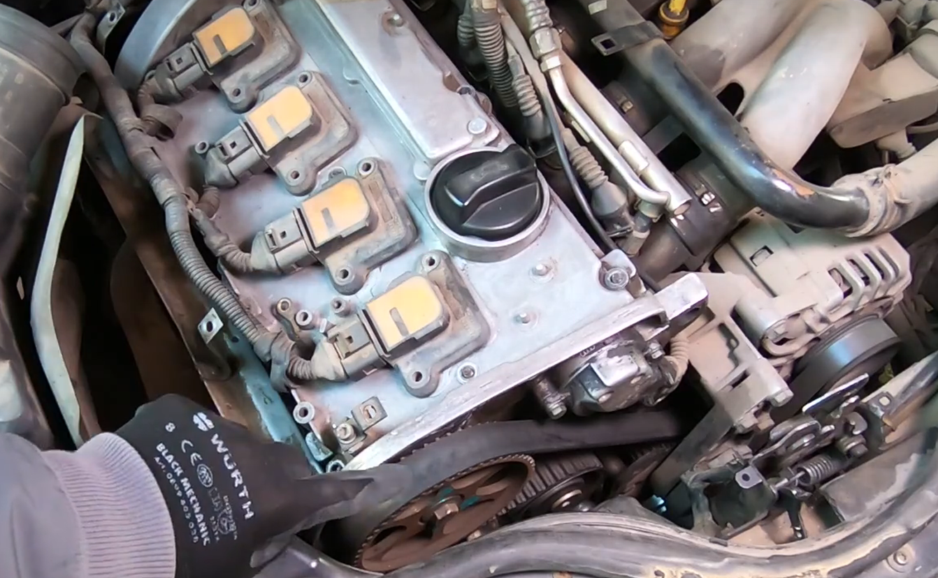 Quod est magis idoneam Ordinarius car dominis, in engine leo torquem et leo balteum? Cave, cum eligens car